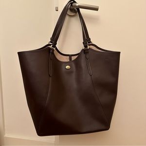 Chocolate Brown Coach Leather Peyton Vintage Handbag